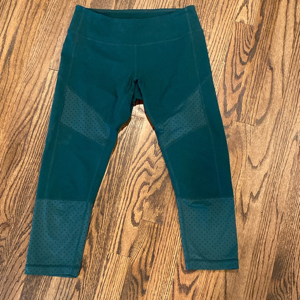 Zella capri crop leggings women’s size small
